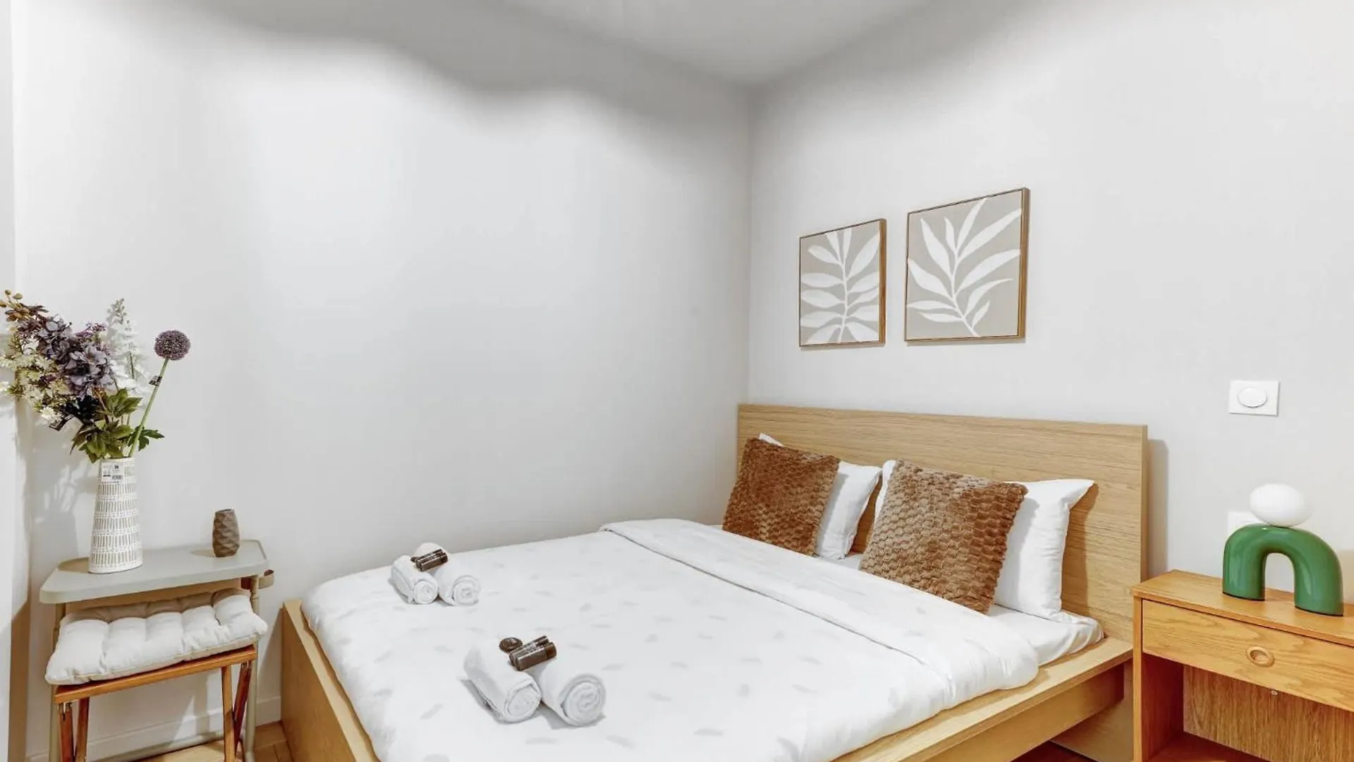 Appartement De Prestige Au Marais Pour 6 Voyageurs Paris 0*,  Frankrig
