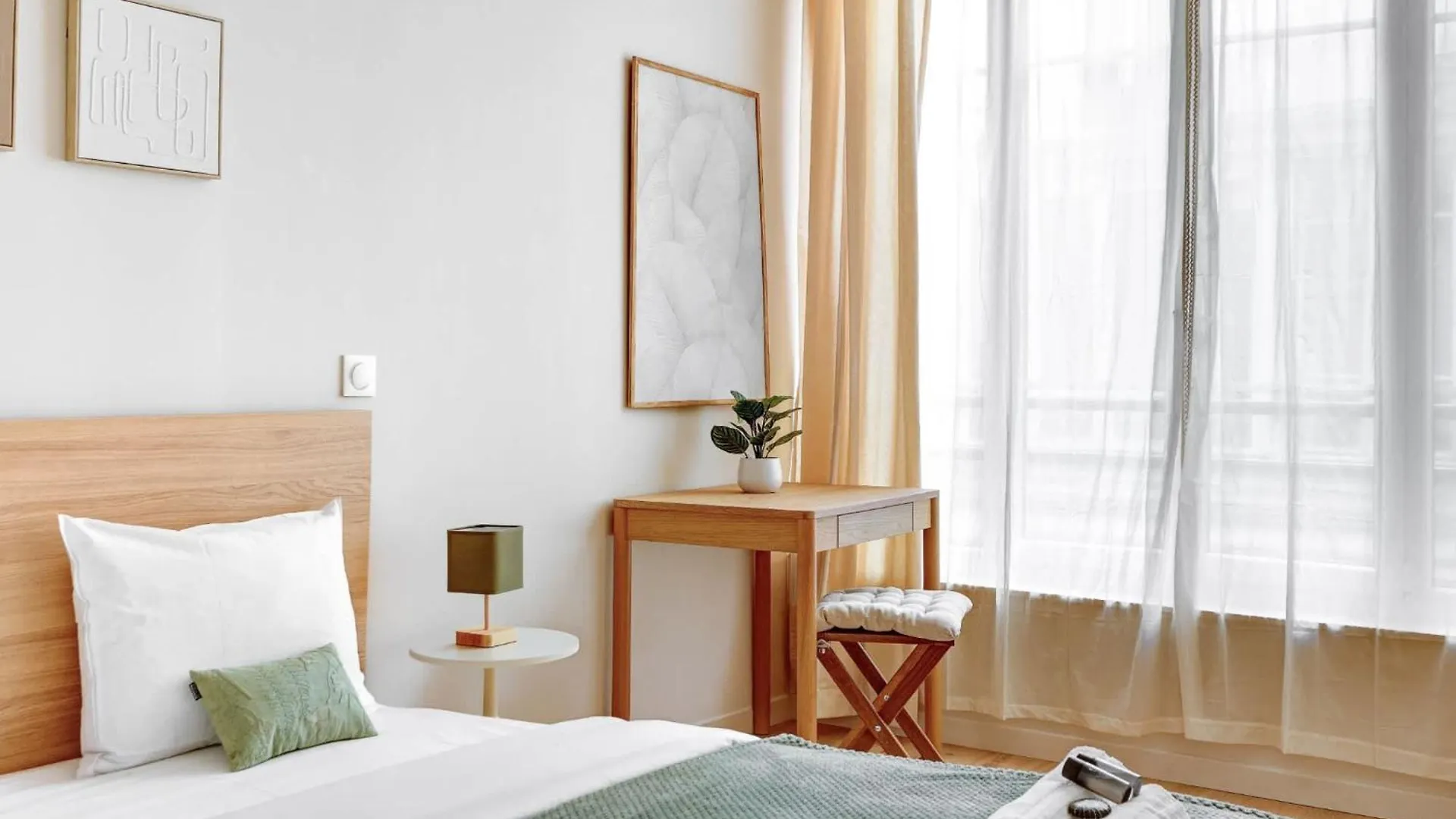 Appartement De Prestige Au Marais Pour 6 Voyageurs Paris France